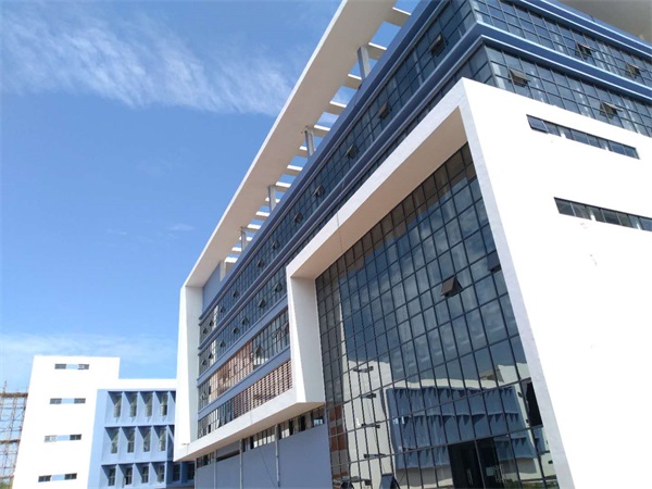 深圳幕墻工程安裝公司 深圳幕墻工程安裝公司