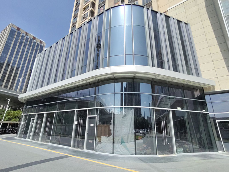 深圳專業(yè)的玻璃幕墻公司 深圳專業(yè)的玻璃幕墻公司